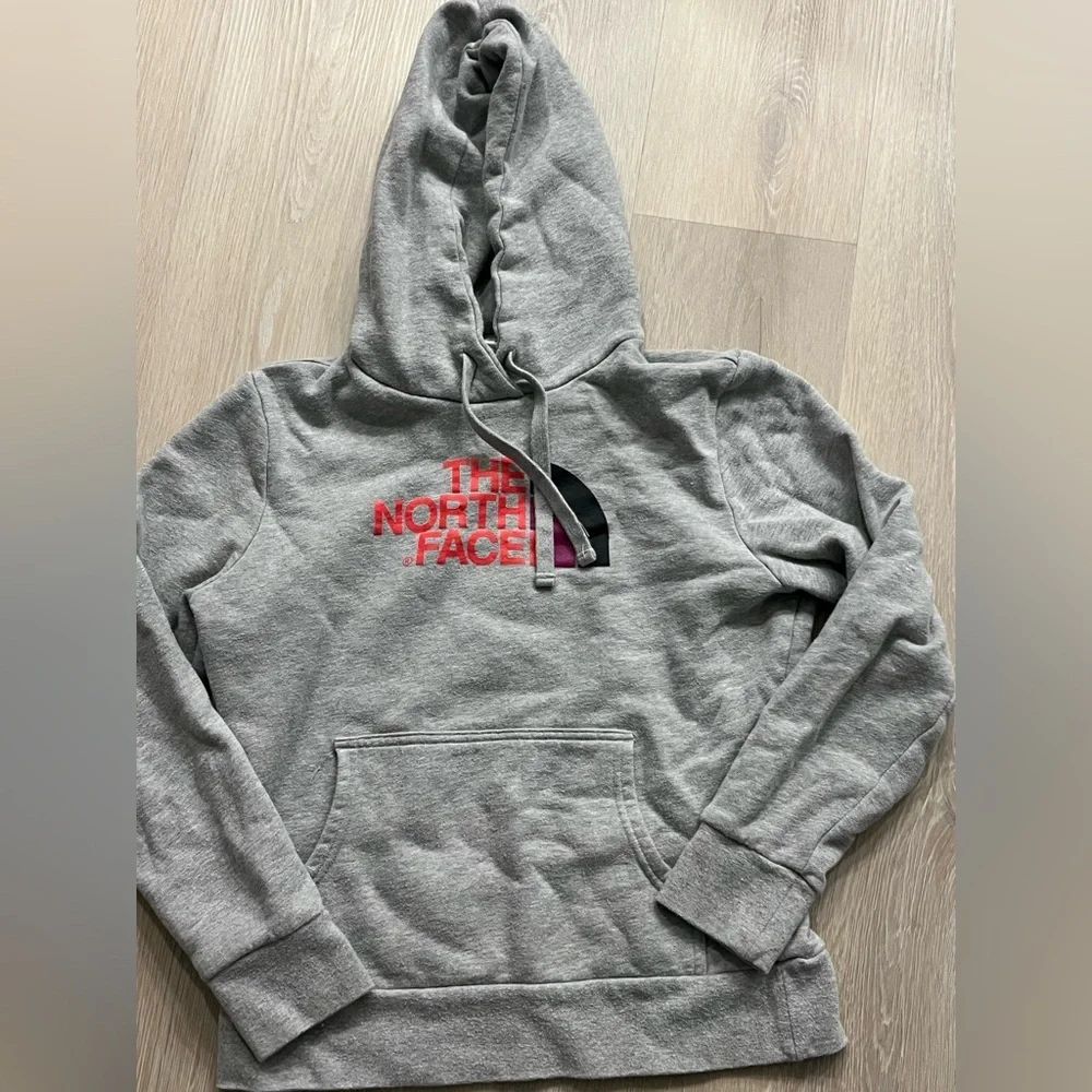 North Face Hoodie Small - Picture 1 of 3